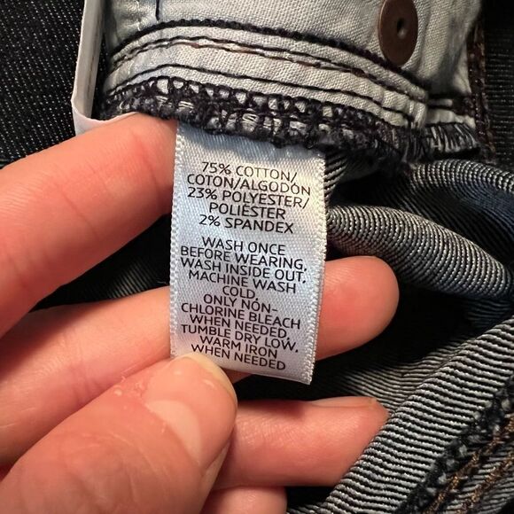 NWT! Loft dark wash curvy skinny jeans. - Picture 8 of 11